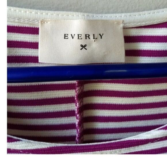 Everly Striped Cap Sleeve Shift Dress size Medium - Picture 8 of 10